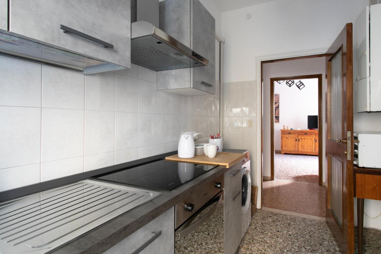 Casa Di Chiara Apartment Venesia Bagian luar foto