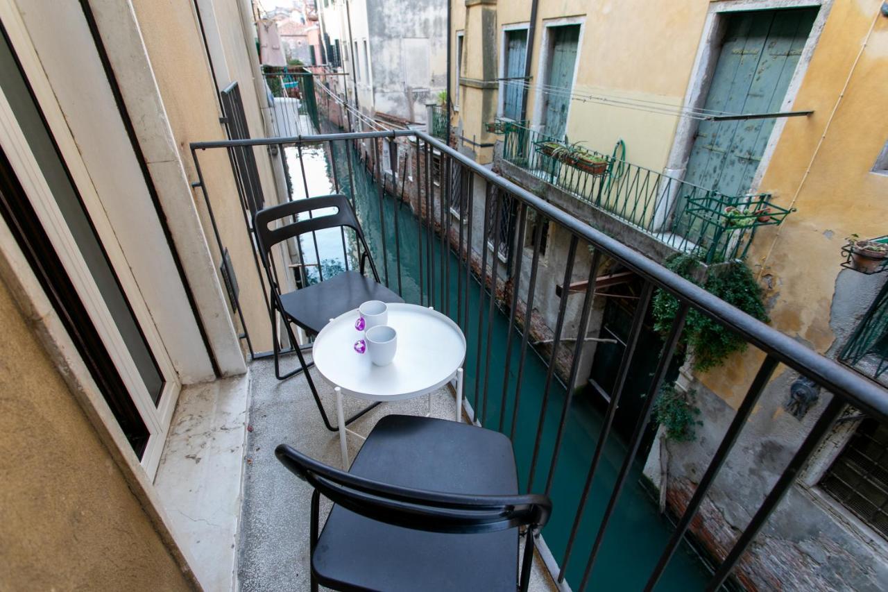 Casa Di Chiara Apartment Venesia Bagian luar foto