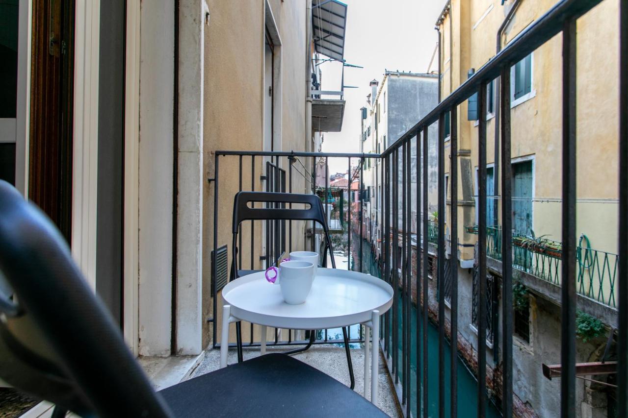 Casa Di Chiara Apartment Venesia Bagian luar foto