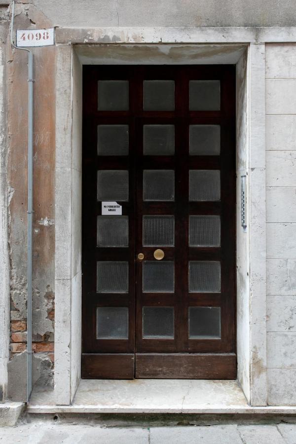 Casa Di Chiara Apartment Venesia Bagian luar foto